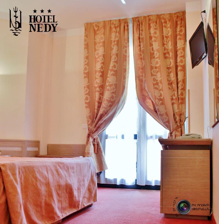 Nedy Hotel Marina di Massa