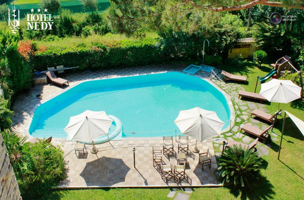 Hotel Nedy 3*
