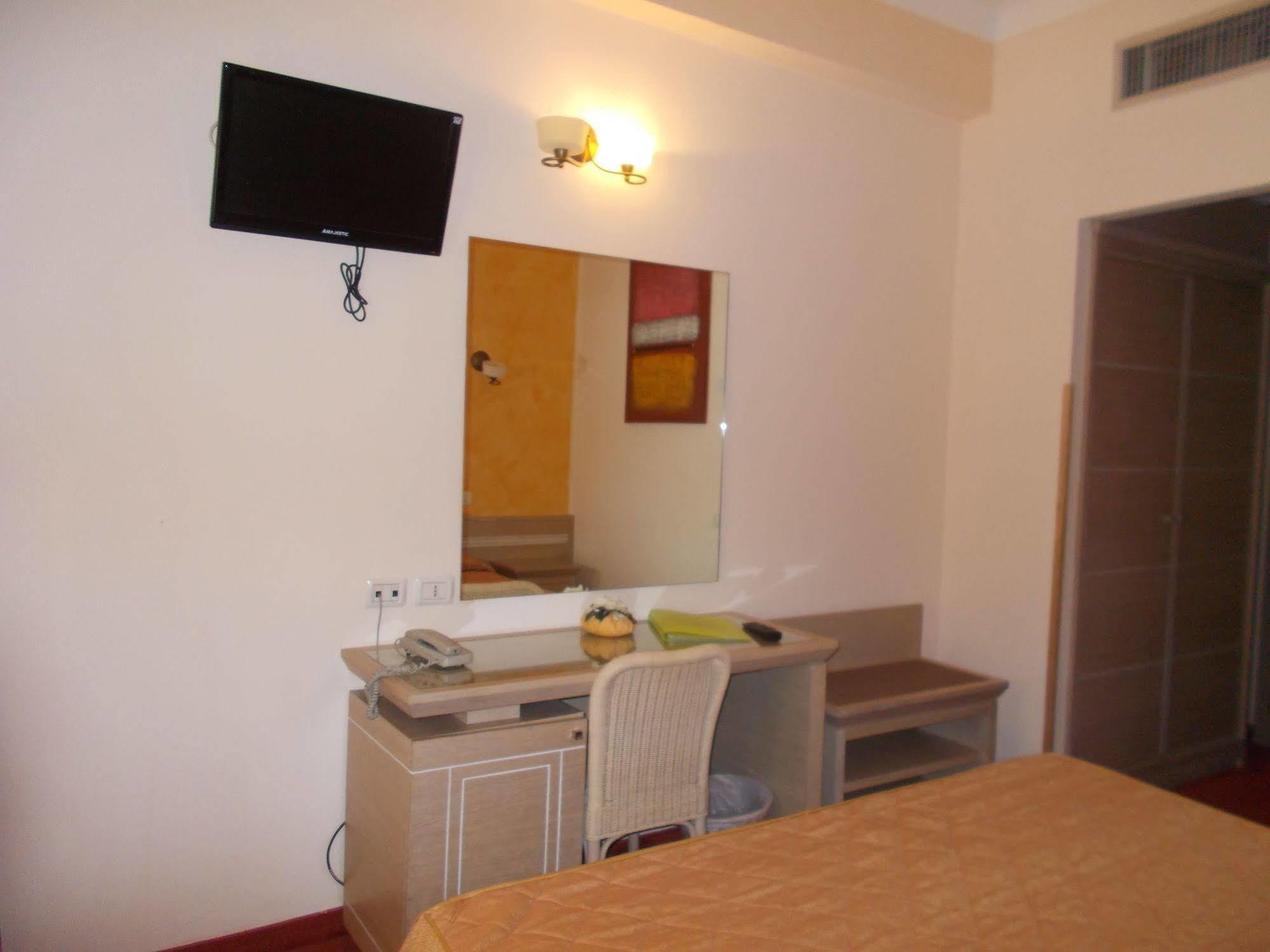 Hotel Nedy