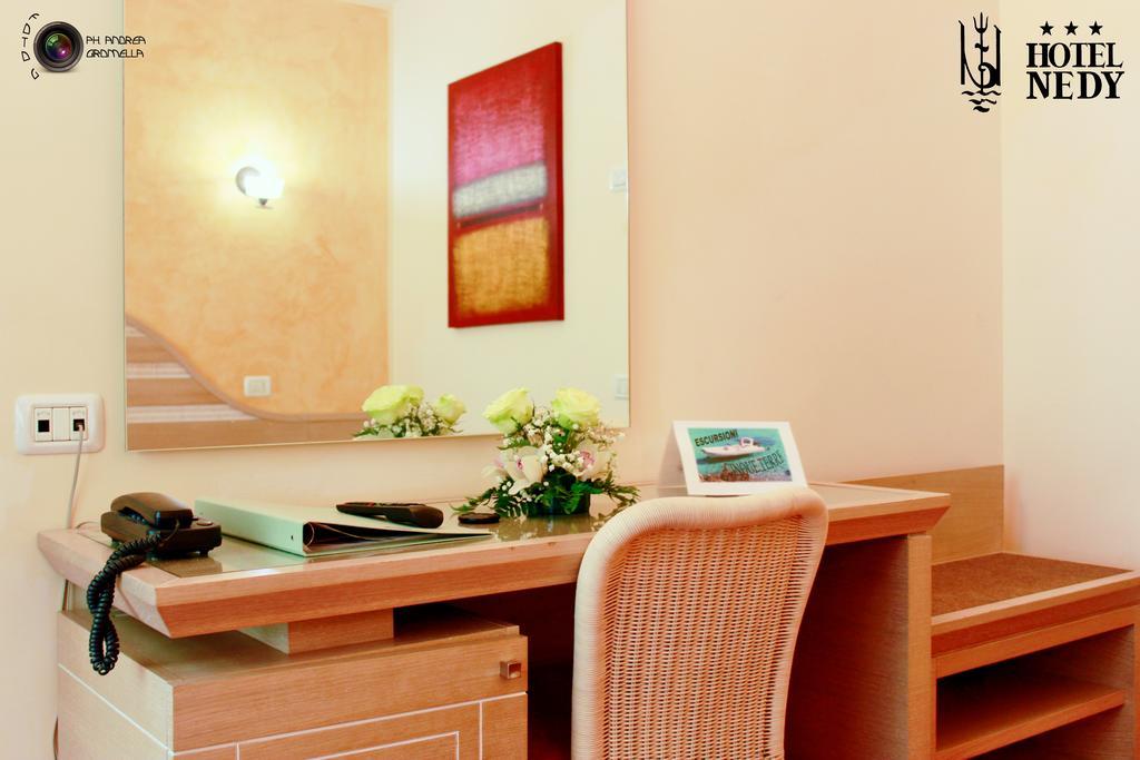 Hotel Nedy Marina di Massa