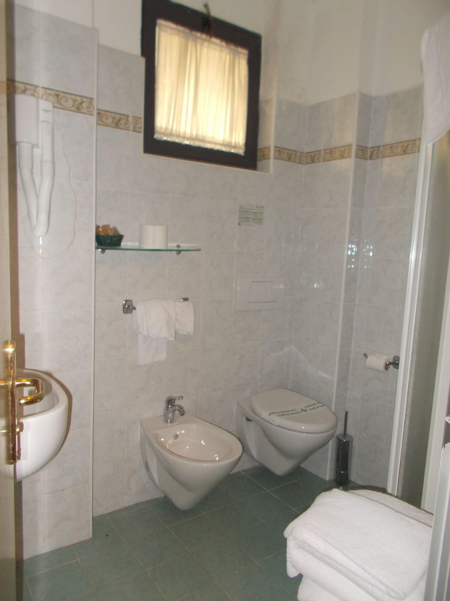 Hotel Nedy Marina di Massa