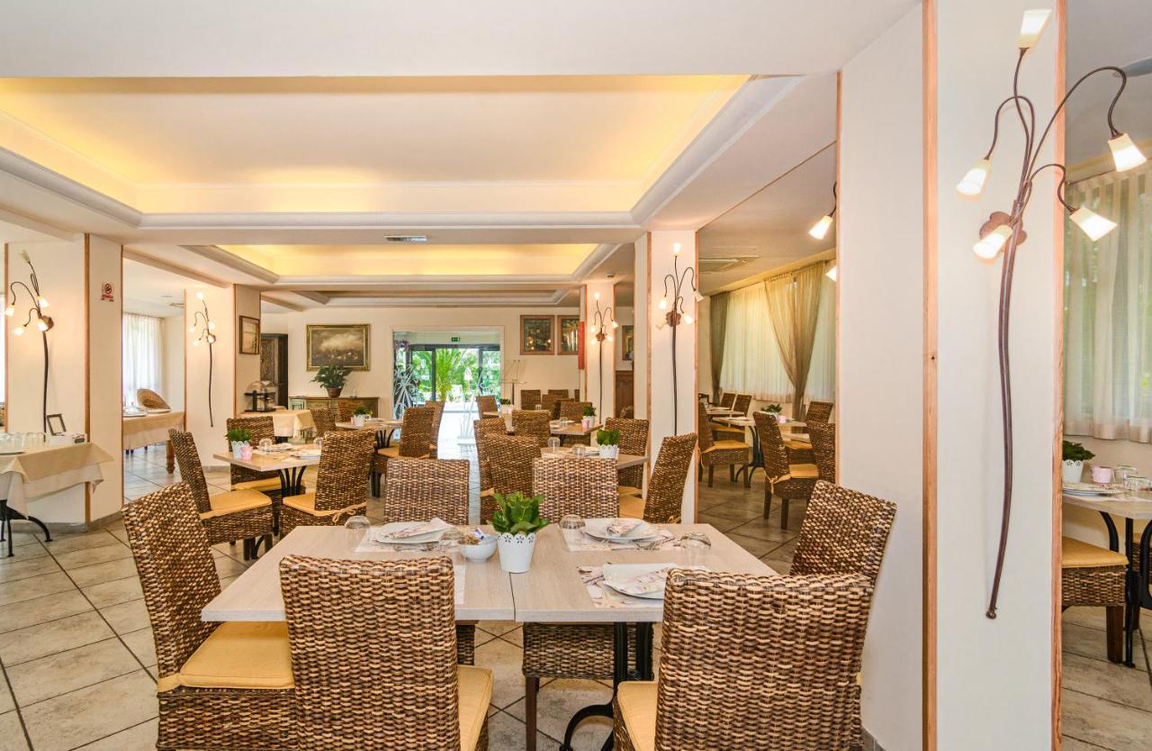 Nedy Hotel 3*
