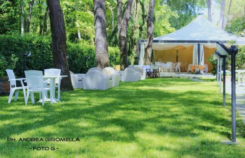 Hotel Nedy Marina di Massa