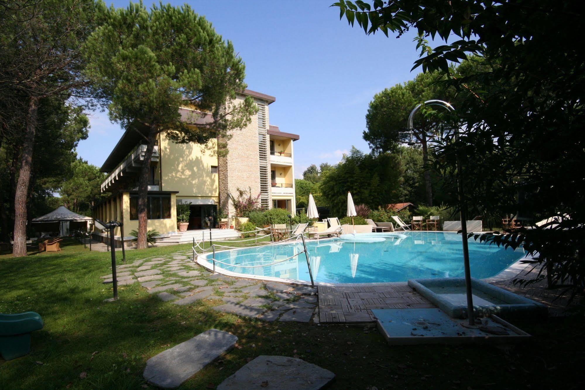 Hotel Nedy
